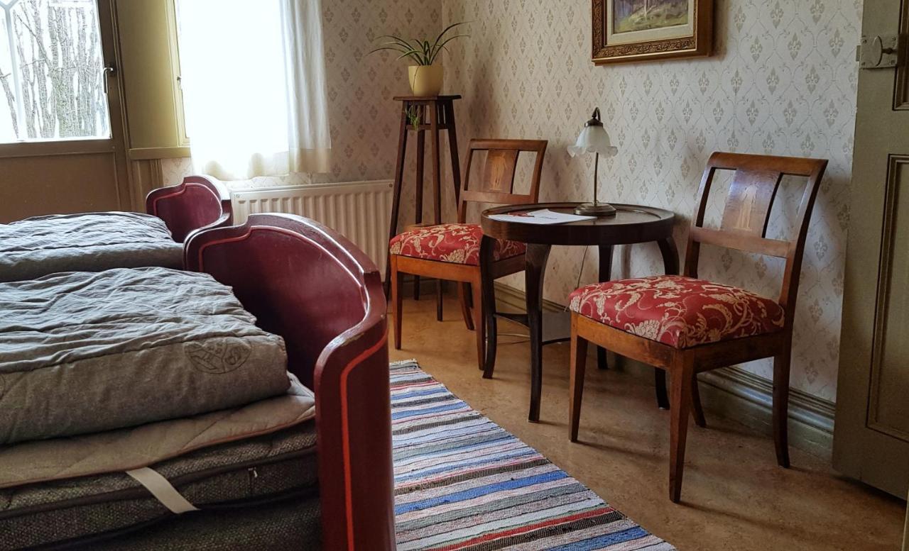 Villa Eira Vandrarhem Hjo Eksteriør billede